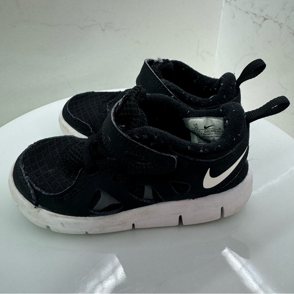 Nike Free Run 2 Sneakers Child Size 7